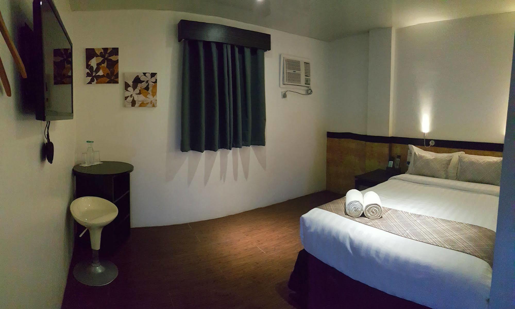 Oyo 124 Blue Dawn Boracay Hotell Manoc-Manoc Eksteriør bilde